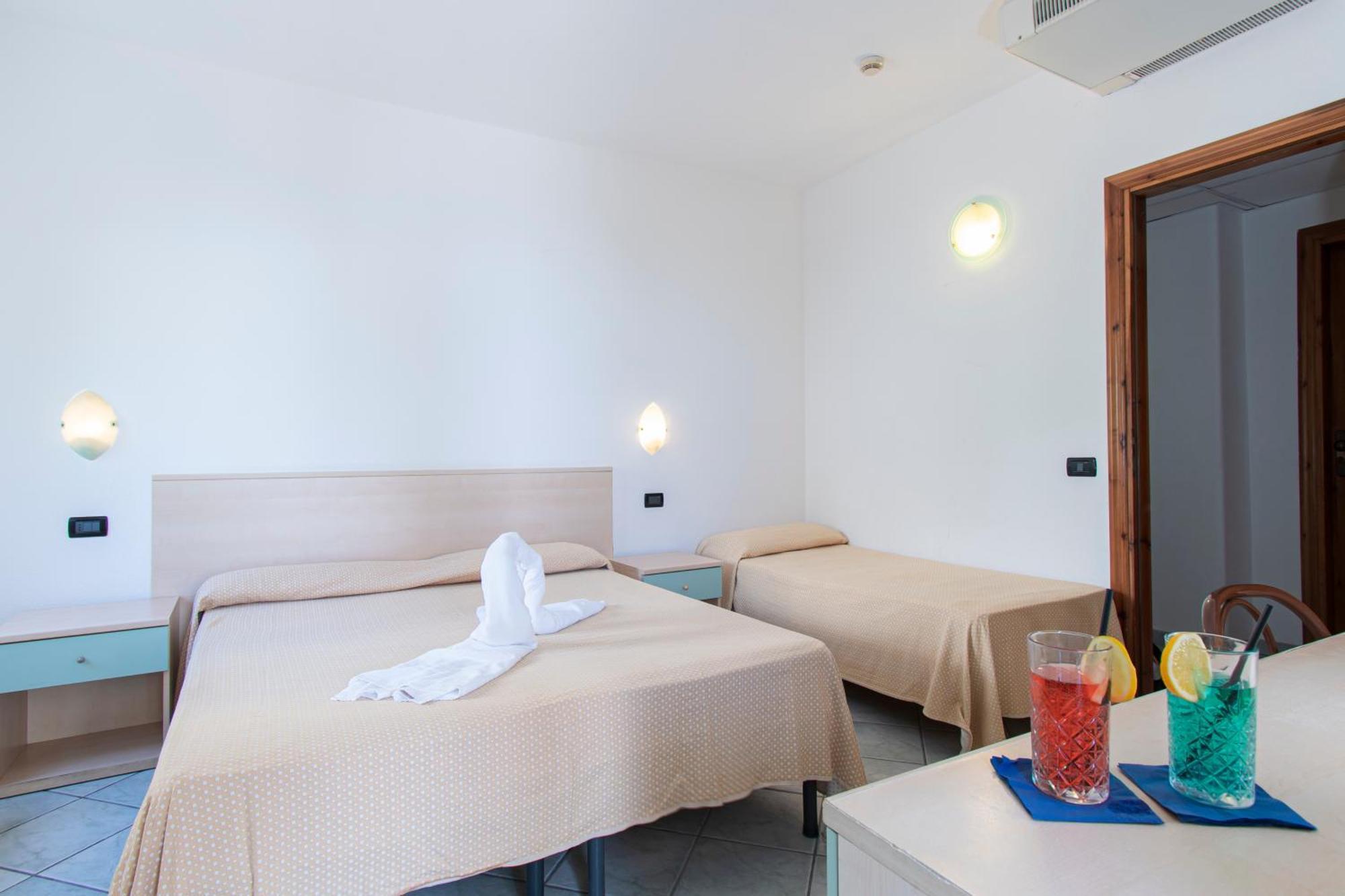 Victoria Park Resort イスキア島 エクステリア 写真
