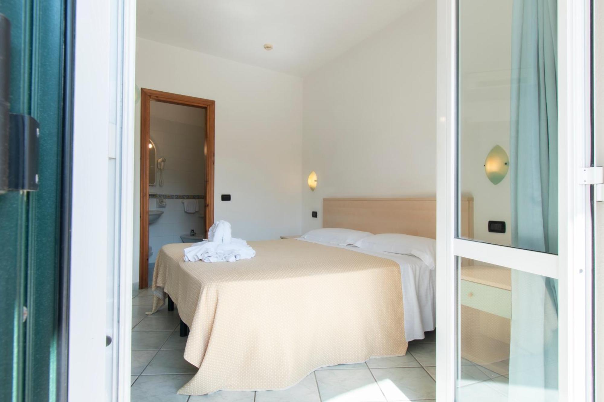 Victoria Park Resort イスキア島 エクステリア 写真