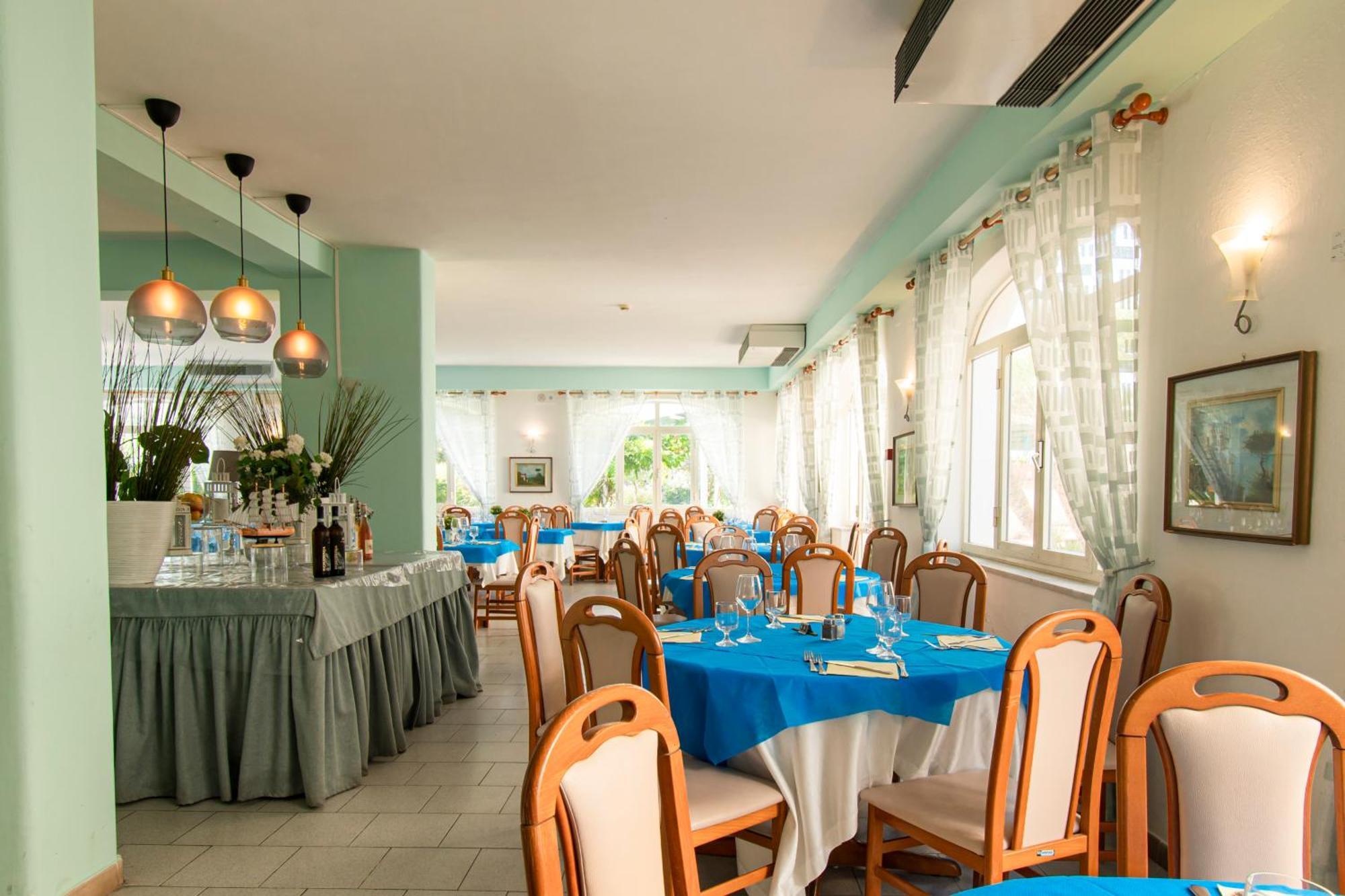 Victoria Park Resort イスキア島 エクステリア 写真